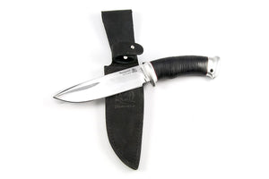 Artybash hunting knife from Rosarms with a sheath
