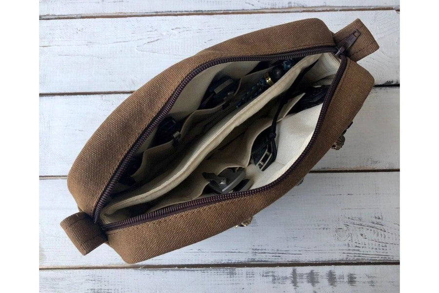 Folding knife carrying bag by Knife To Meet You