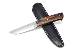 knife with leather sheath
