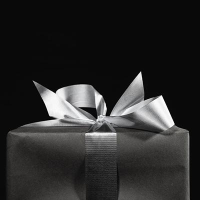 Hot to choose the right knife for the gift, or TOP 5 knives for any occasion.