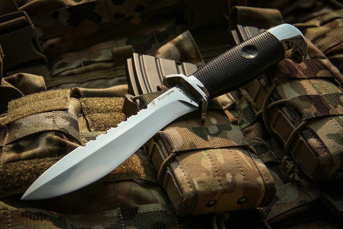 Kisten tactical knife from Rosarms