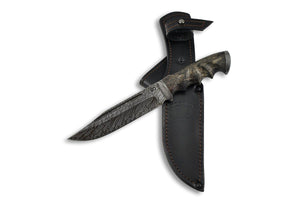 Voykar - custom Damascus knife from Olamic Cutlery, with the leather sheath.