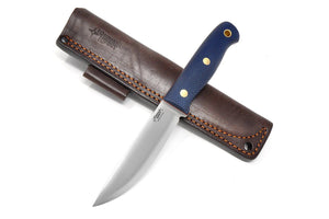 knife with the leather sheath