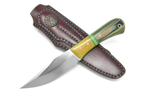 knife with the custom sheath